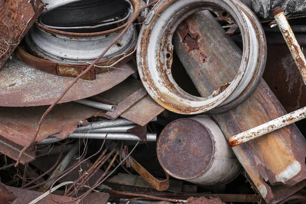 Una Pila Viejas Partes Granja Metal Ahora Oxidándose Listo Para — Foto de Stock