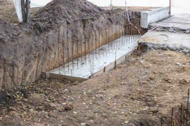 Kaldırım için takviye malzemesi olan bir vakıf. Vakıf için biçim çalışması