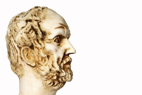Białe marmurowe popiersie greckiego filozofa Dimokritos, na białym tle — Zdjęcie stockowe