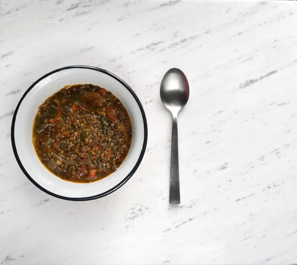 Zuppa di verdure con lenticchie e pomodori — Foto Stock