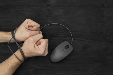 Bilgisayar fare kablosu ile ilişkili bilek