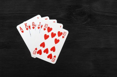 iskambil izole siyah arka plan üzerine