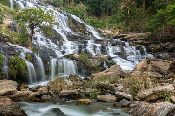 Mae Vodopád Národním Parku Doi Inthanon Chom Thong District Provincie — Stock fotografie