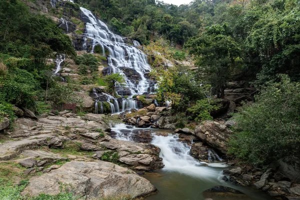泰国清迈省Chom Thong区Doi Inthanon国家公园Mae Ya瀑布 — 图库照片