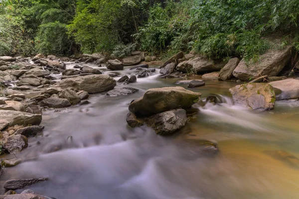 Mae Vodopád Národním Parku Doi Inthanon Chom Thong District Provincie — Stock fotografie