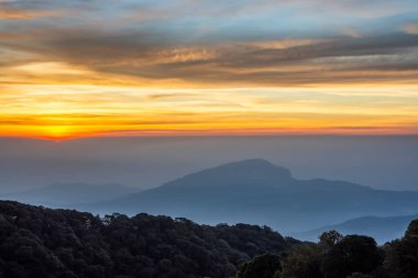 Doi Inthanon bakış açısı, Doi Inthanon Ulusal Parkı, Chiang Mai, Tayland