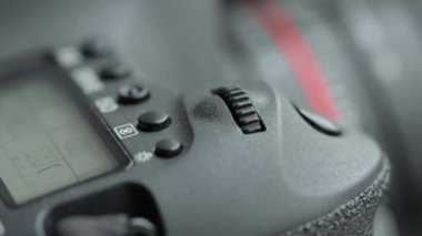 Parametreleri profesyonel bir kamera, makro ve video ile ayarlıyorum. Modern teknoloji