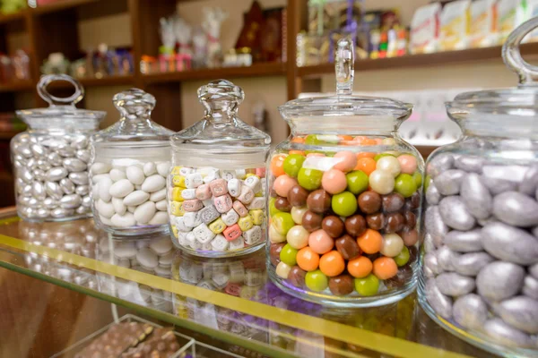 Bonbons im Glas — Stockfoto