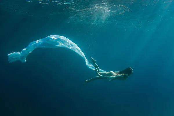 Bajo el agua — Foto de Stock