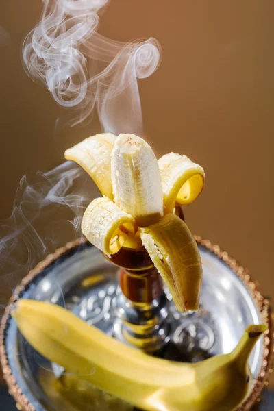 Кальян с ароматом фруктов — стоковое фото