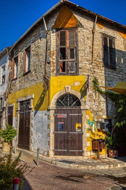 Limasol Kıbrıs 'ta Terk Edilmiş Ev