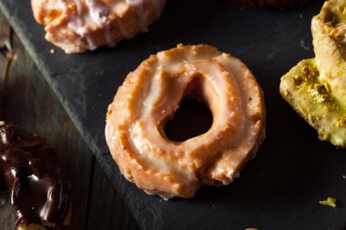 Ev yapımı eski moda çörekler.