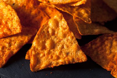 Ev yapımı biber kireç Tortilla cips