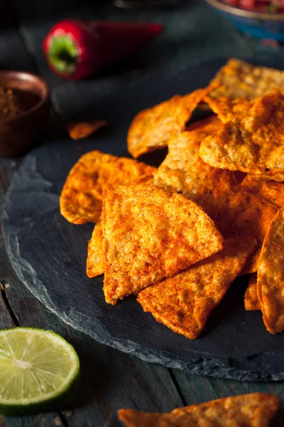 Ev yapımı biber kireç Tortilla cips