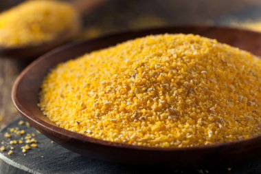 Ham organik Polenta Mısır yemek