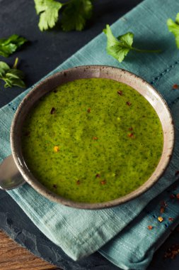 Ham organik yeşil Chimichurri sosu