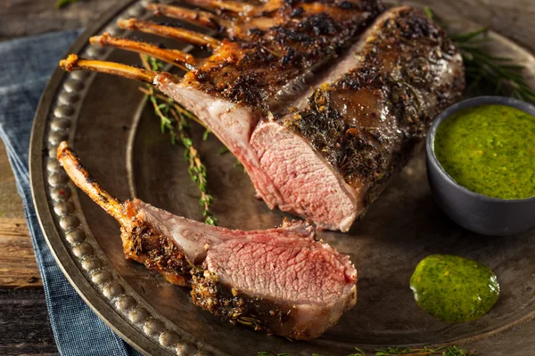 Hausgemachter Kräuterbraten Lammfleisch — Stockfoto