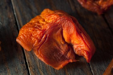 Ham organik kuru şeftali