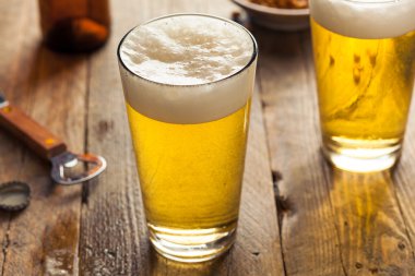 Canlandırıcı yaz Pint bira