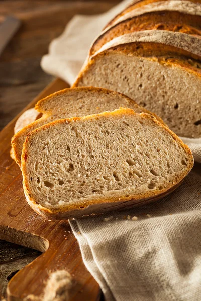 Pan de centeno crujiente casero — Foto de Stock