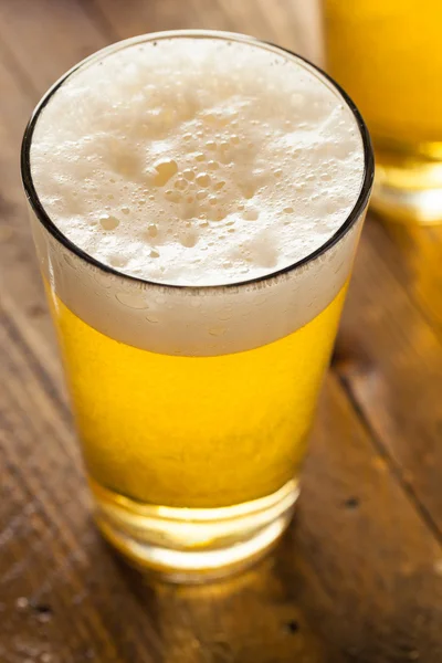 Refreshing Summer Pint of Beer — Stock Photo, Image