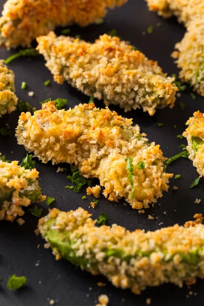 Papas fritas de aguacate hechas en casa — Foto de Stock