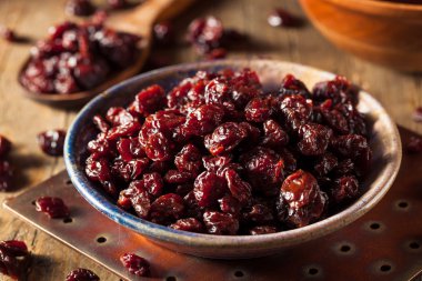 Organik çiğ kuru kiraz