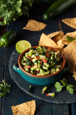 Ham ev yapımı salatalık Pico De Gallo Salsa