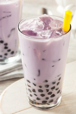 Ev yapımı Taro süt kabarcık çay tapyoka ile