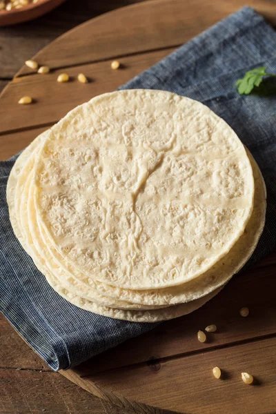 Tortillas de maïs blanc maison — Photo