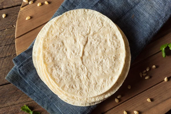 Tortillas di mais bianco fatte in casa — Foto Stock