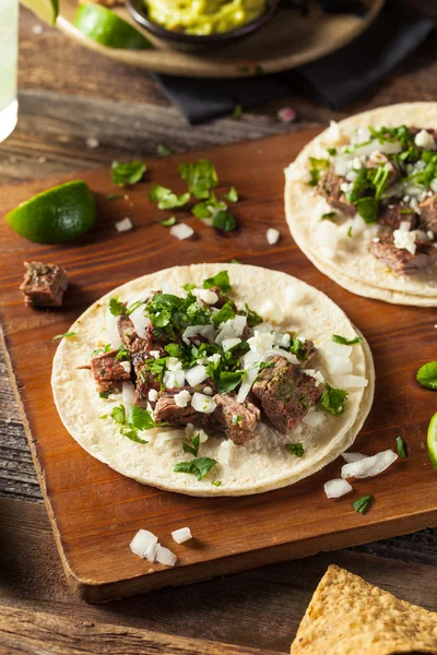 Ev yapımı Carne Asada Street Tacos — Stok fotoğraf