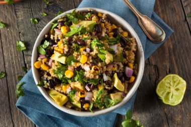 Ev yapımı güneybatı Meksika Quinoa salata