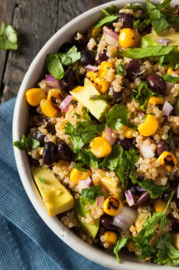 Ev yapımı güneybatı Meksika Quinoa salata
