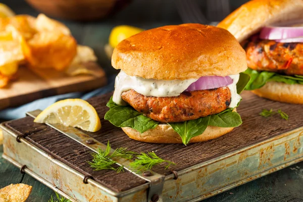 Homemade Salmon Burger with Tartar Sauce — Stock Photo, Image