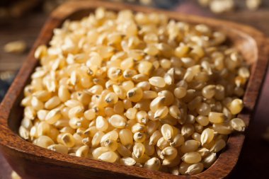 Ham organik beyaz patlamış mısır Kernals