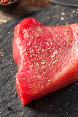 Ham organik pembe orkinos biftek