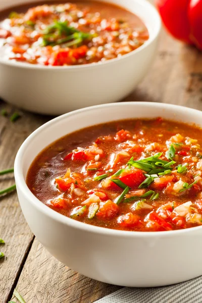 Baharatlı ev yapımı Gazpacho çorbası — Stok fotoğraf