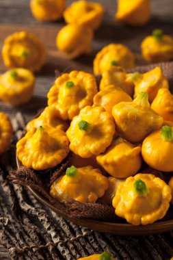 Ham organik sarı Pattypan Squash