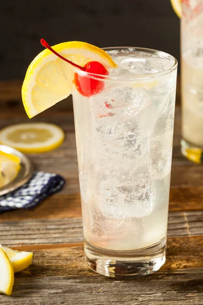 Refrescante clássico Tom Collins Cocktail — Fotografia de Stock
