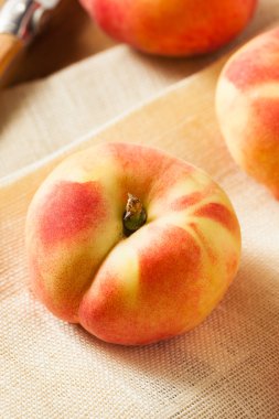 Ham organik Donut Satürn şeftali