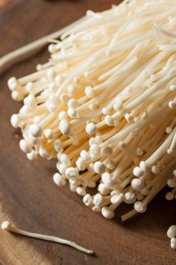 Ham organik Enoki mantar