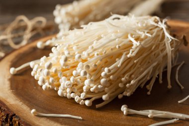 Ham organik Enoki mantar