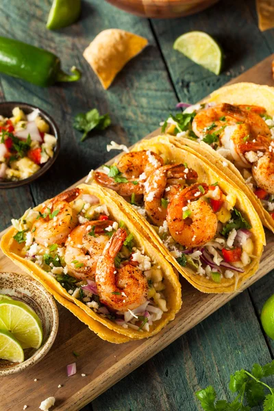 Házi fűszeres garnélarák Taco — Stock Fotó