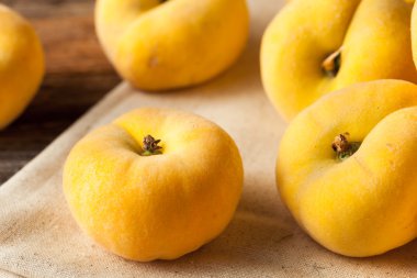 Ham organik sarı pasta şeftali