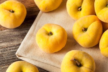 Ham organik sarı pasta şeftali