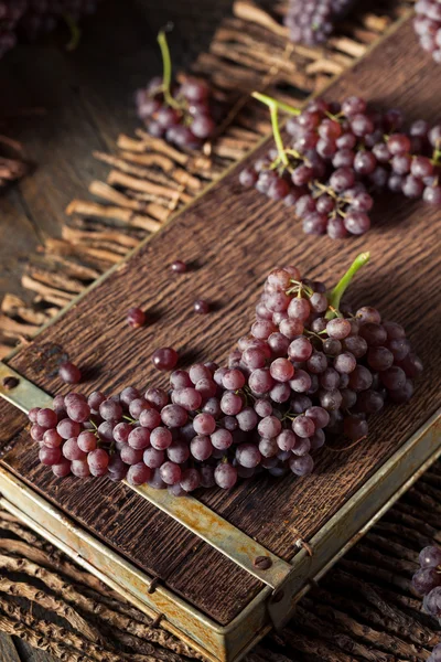 Uvas de champán de mesa orgánicas crudas —  Fotos de Stock