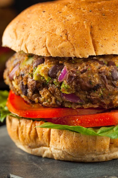Vegán házi Portabello gombás fekete bab Burger — Stock Fotó
