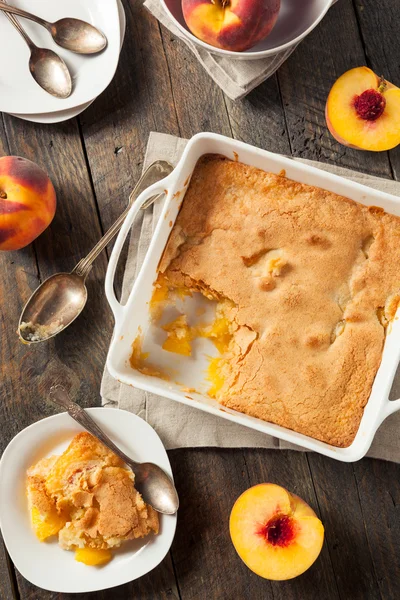 Delicious Homemade Peach Cobbler — Stock Photo, Image