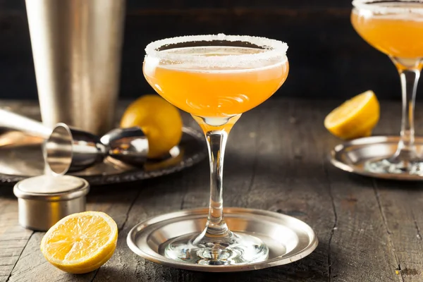 Rinfrescante cocktail alcolico Sidecar — Foto Stock